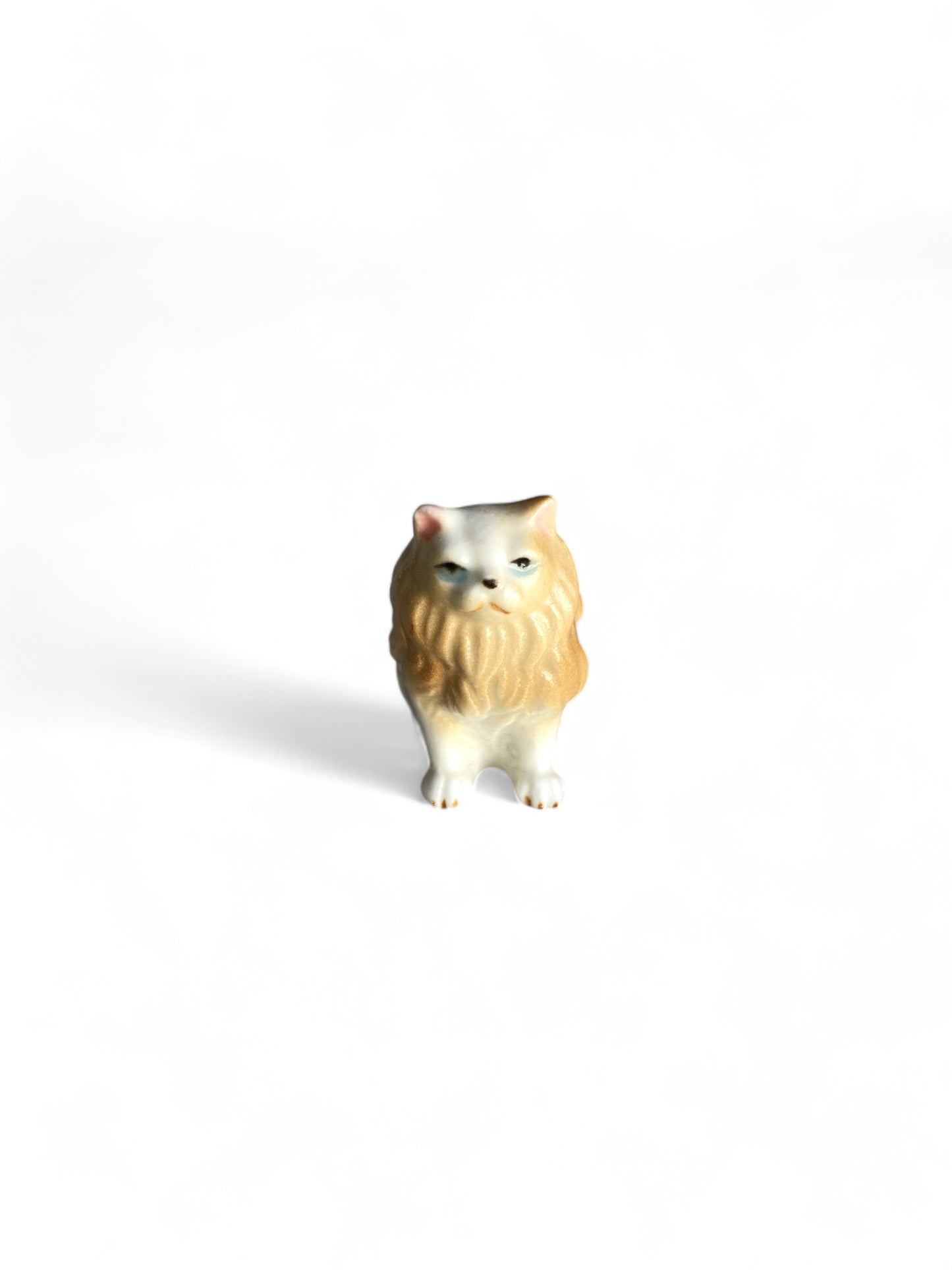 Lion Wade Whimsie