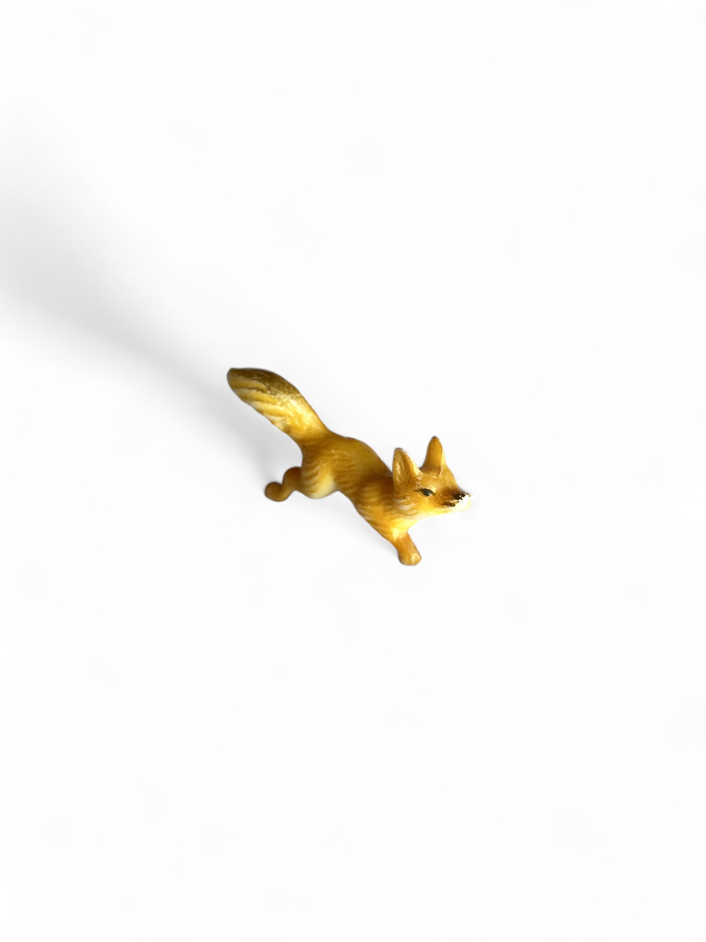 Running Fox Wade Whimsie