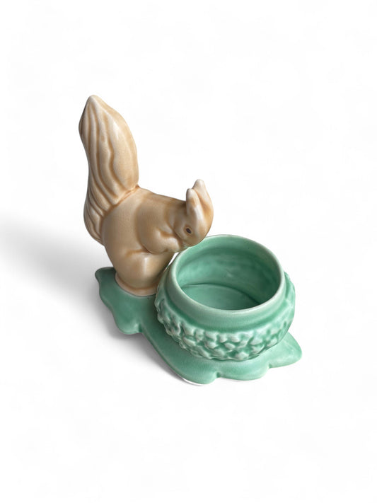 Vintage Sylvac Squirrel & Acorn Pot
