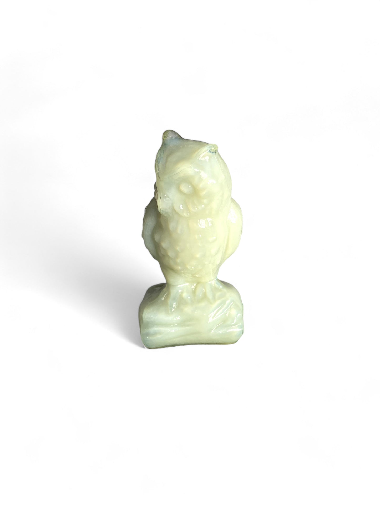 Vintage Boyd Glass Owl Pale Yellow